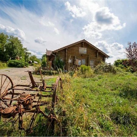 Le Chalet Du Chemin Et Sa Roulotte Berviller-en-Moselle Exterior foto